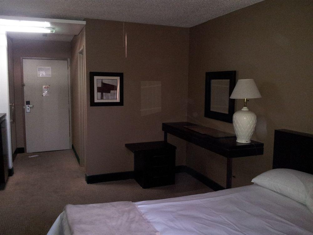 Hotel Claremont Vegas 2*